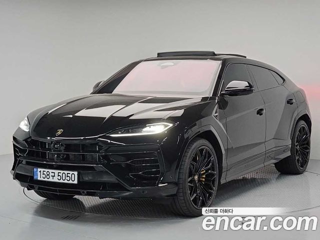 Lamborghini Urus 2026 — photo 1