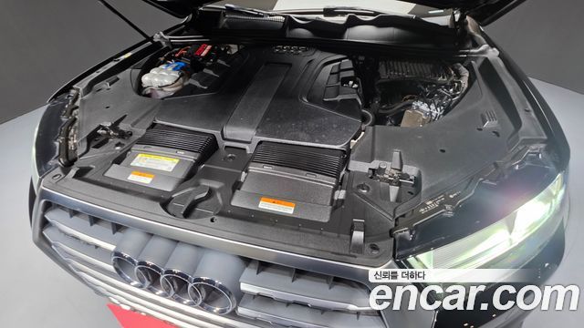 Audi Q7 2016 — photo 6