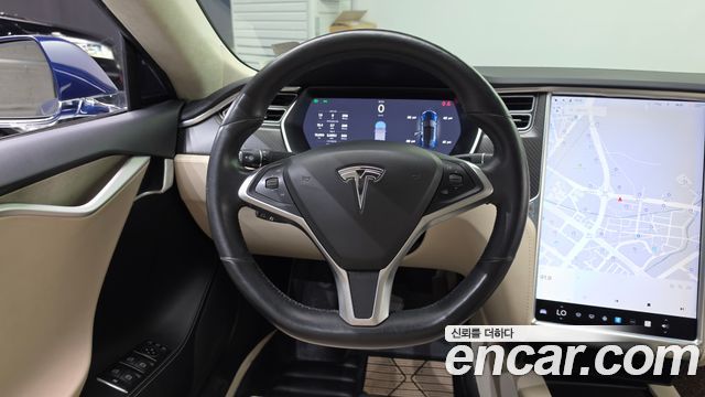 Tesla Model S 2017 — photo 19