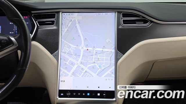 Tesla Model S 2017 — photo 20