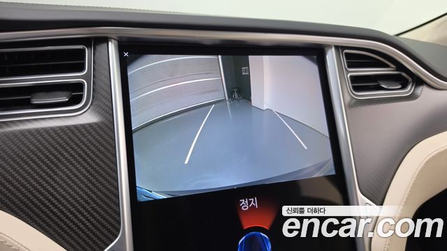 Tesla Model S 2017 — photo 21
