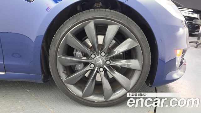 Tesla Model S 2017 — photo 7