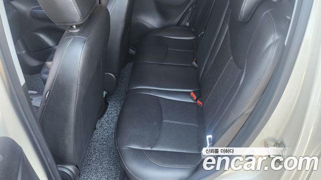 Chevrolet Korea Spark 2016 — photo 13