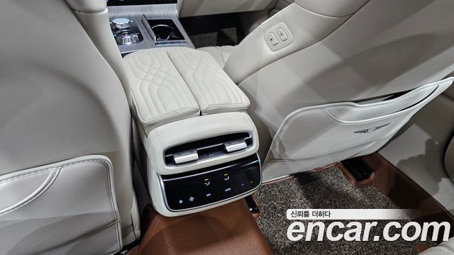 Genesis G80 2025 — photo 30