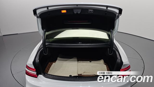 Genesis G80 2025 — photo 37