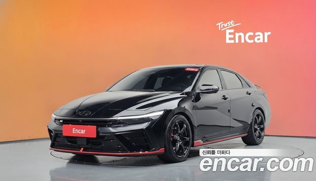 Hyundai AVANTE 2024 — photo 1