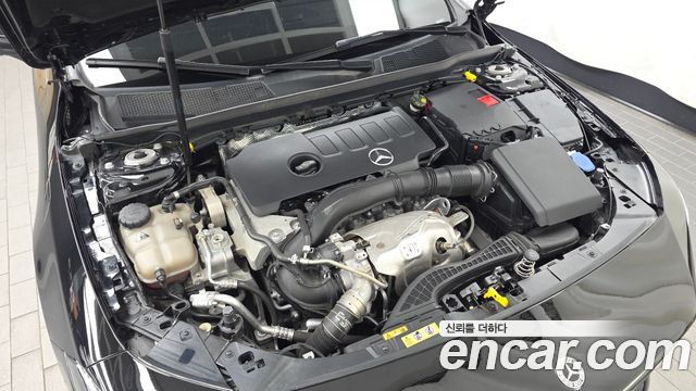 Mercedes-Benz CLA-Class 2022 — photo 6