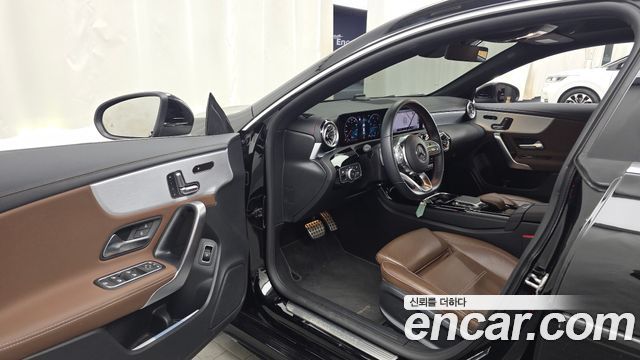 Mercedes-Benz CLA-Class 2022 — photo 13