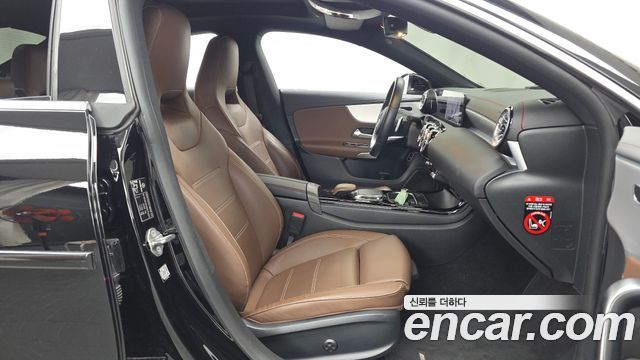 Mercedes-Benz CLA-Class 2022 — photo 18