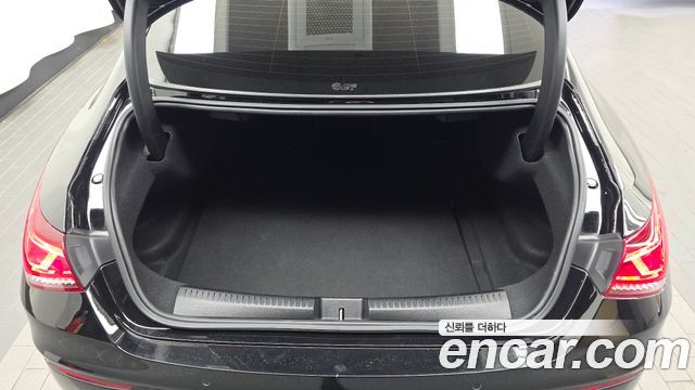 Mercedes-Benz CLA-Class 2022 — photo 26