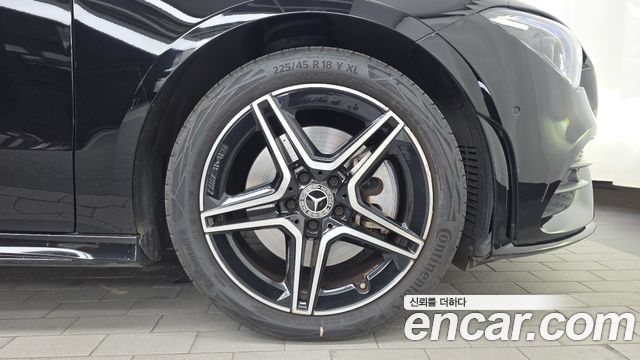 Mercedes-Benz CLA-Class 2022 — photo 7
