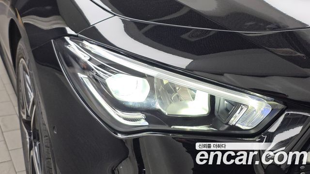 Mercedes-Benz CLA-Class 2022 — photo 8