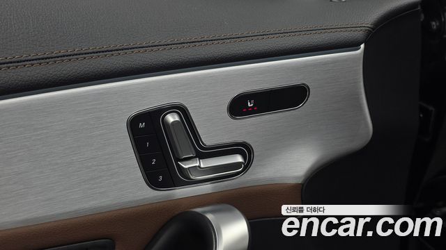 Mercedes-Benz CLA-Class 2022 — photo 28