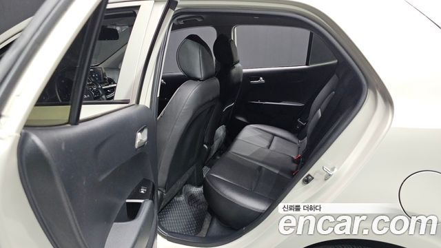 Kia morning 2022 — photo 17
