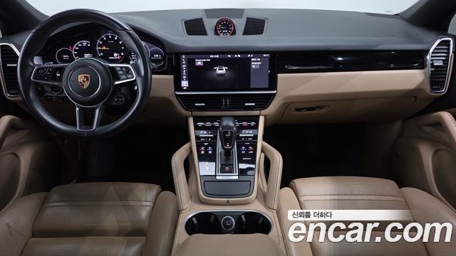 Porsche Cayenne 2020 — photo 7
