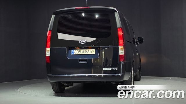 Hyundai Staria 2024 — photo 4