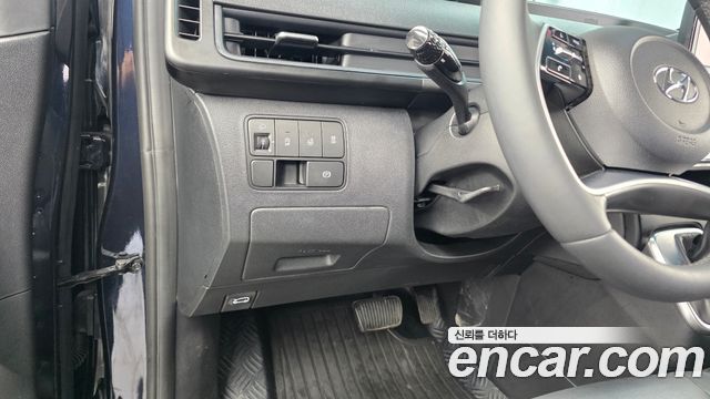 Hyundai Staria 2024 — photo 22