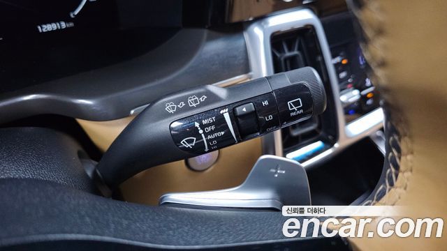Kia Sorento 2022 — photo 26