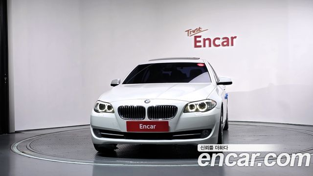 BMW 5-Series 2013 — photo 3