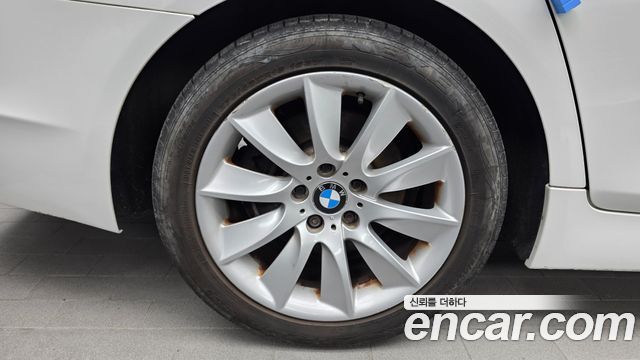 BMW 5-Series 2013 — photo 5