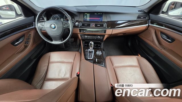 BMW 5-Series 2013 — photo 7