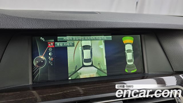 BMW 5-Series 2013 — photo 15
