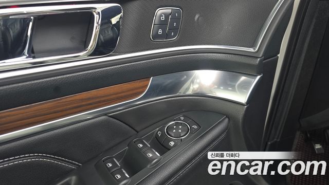 Ford Explorer 2017 — photo 24