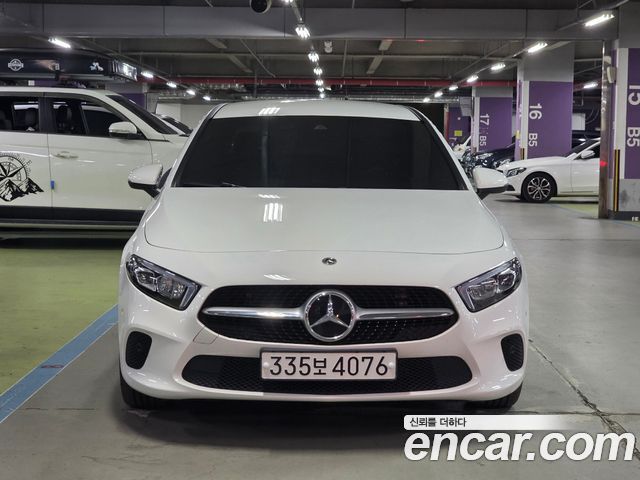 Mercedes-Benz A-Class 2022 — photo 1