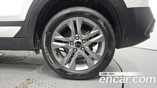 Kia Seltos 2020 — photo 7