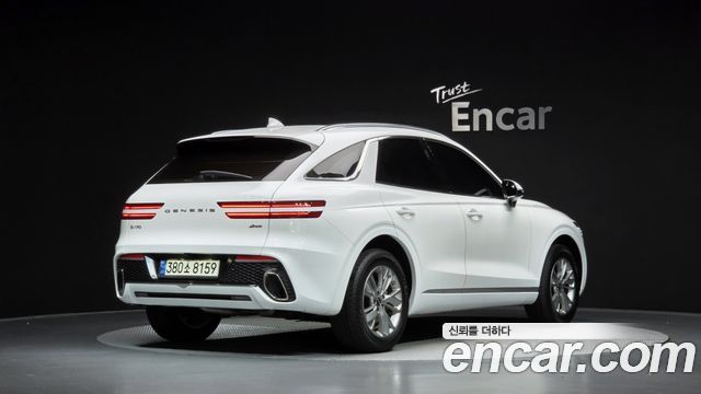 Genesis GV70 2022 — photo 2