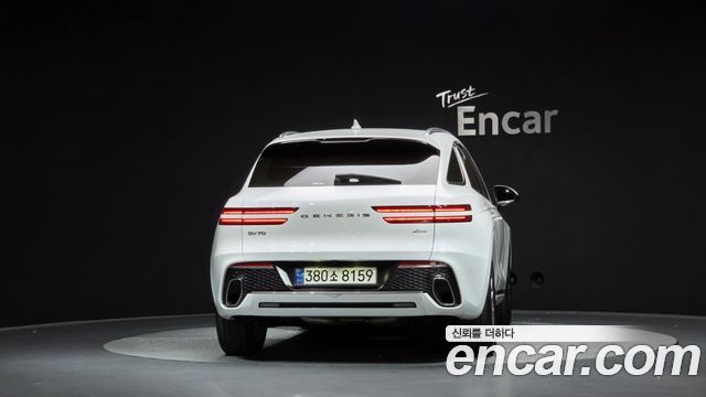 Genesis GV70 2022 — photo 4
