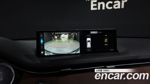 Genesis GV70 2022 — photo 21