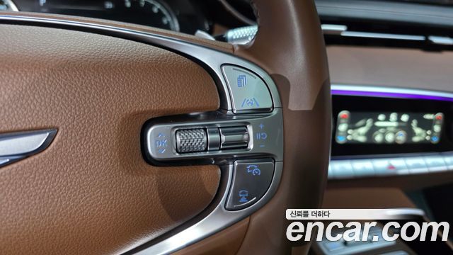 Genesis GV70 2022 — photo 32