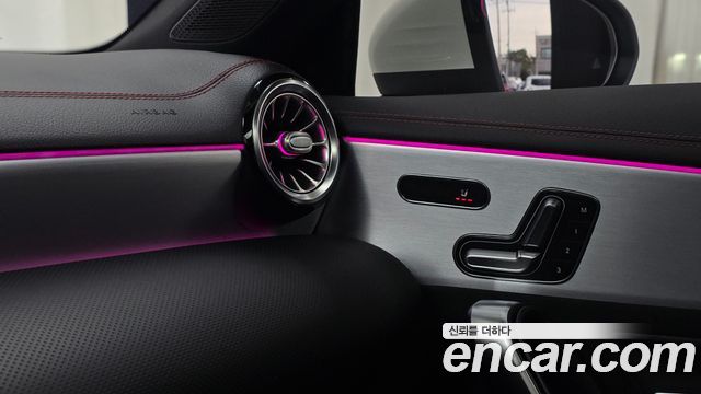Mercedes-Benz CLA-Class 2021 — photo 24