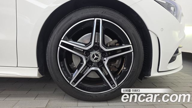 Mercedes-Benz CLA-Class 2021 — photo 7
