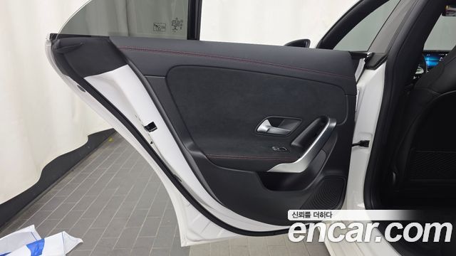 Mercedes-Benz CLA-Class 2021 — photo 15