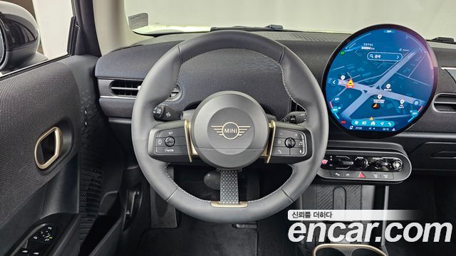 Mini Cooper 2025 — photo 19