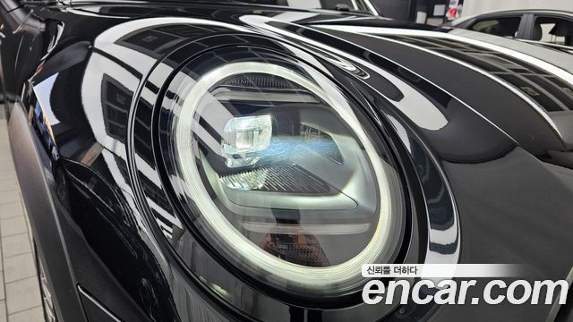 Mini Cooper 2025 — photo 8
