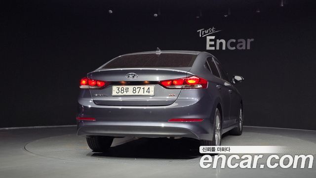 Hyundai AVANTE 2016 — photo 4