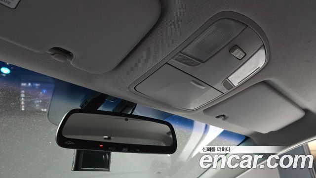 Hyundai AVANTE 2016 — photo 18