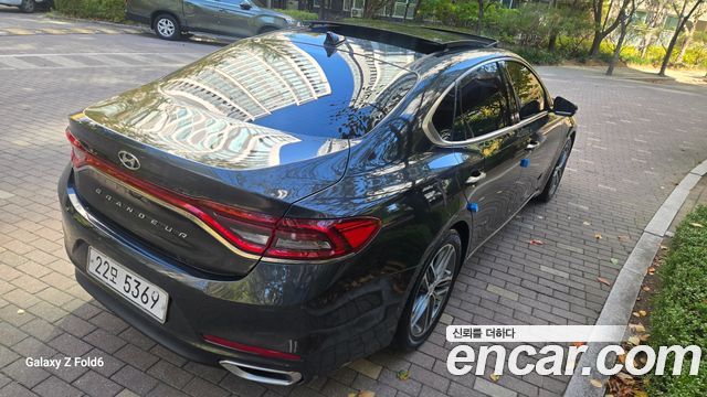 Hyundai Grandeur 2017 — photo 7