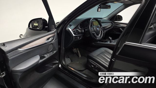 BMW X5 2016 — photo 10