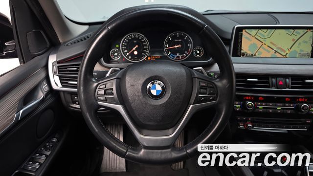 BMW X5 2016 — photo 13