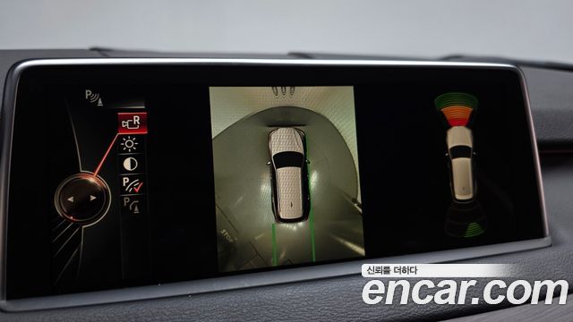 BMW X5 2016 — photo 15