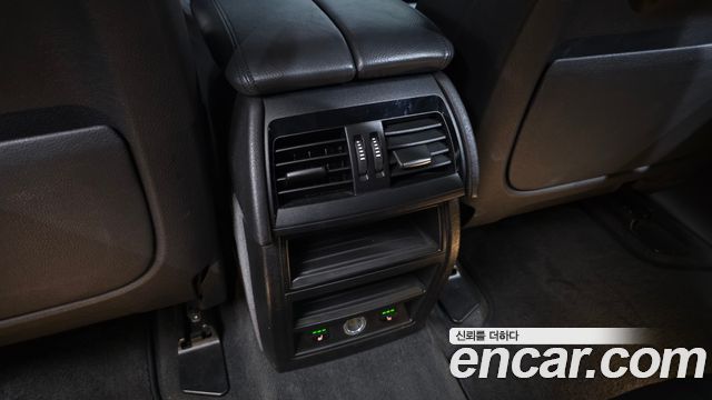 BMW X5 2016 — photo 19