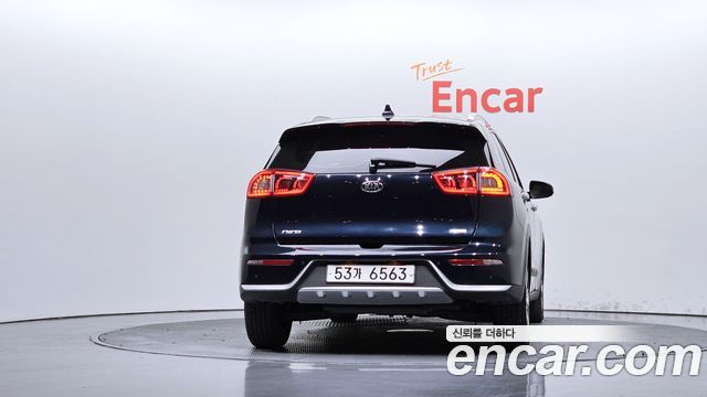 Kia Niro 2018 — photo 4