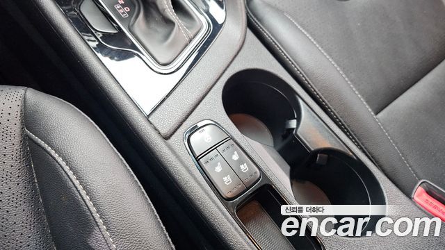 Kia Niro 2018 — photo 24