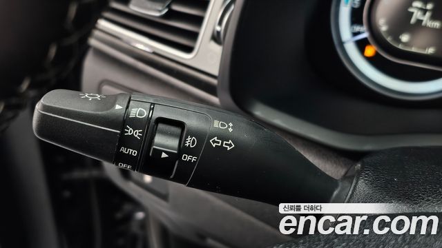 Kia Niro 2018 — photo 29
