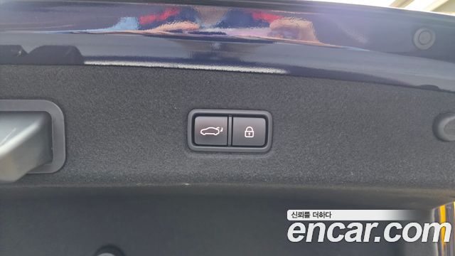 Kia K9 2019 — photo 30