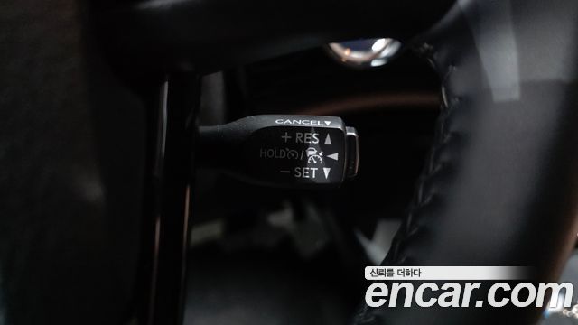 Toyota Prius 2021 — photo 17